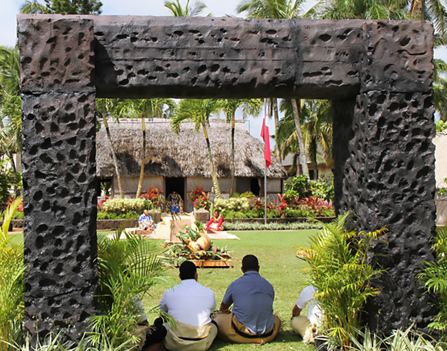 Queen Hamonga's visit, 2013